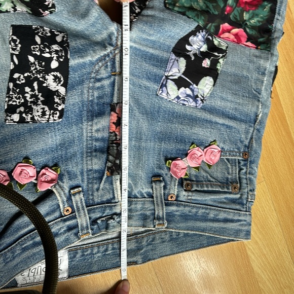 Vintage jeans with patch work - Picture 11 of 12